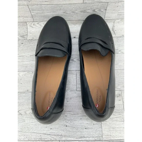 Women's Black Leather Slip-On Penny Loafers - Picture 7 of 13